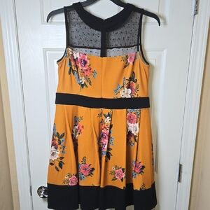 SMAK PARLOUR 2X MUSTARDY RETRO FLORAL SWING DRESS TEXTURED LIGHTWEIGHT STRETCHY